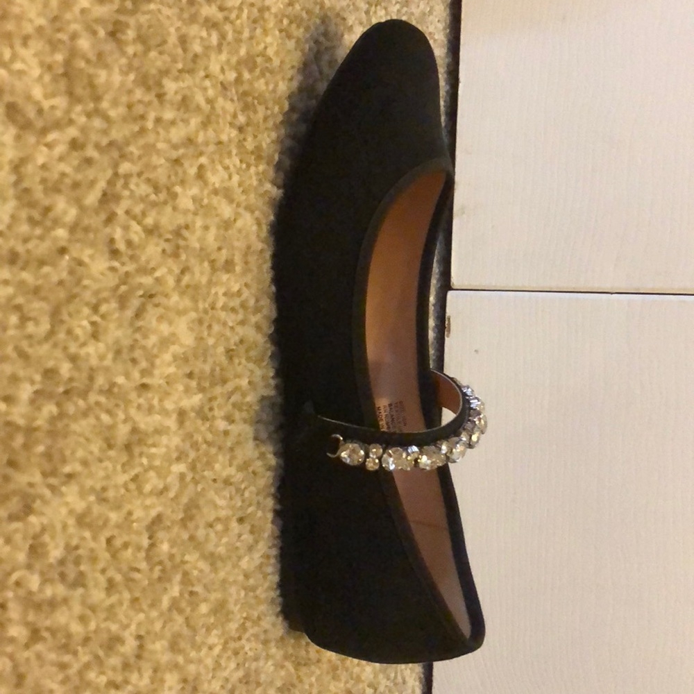Shoes - Picture 4 of 7